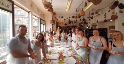 Neapolitan Pizza and Tiramisù Making Class
