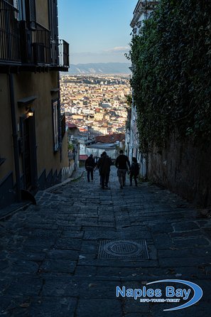 Naples Panoramic Walking Tour: From the Hills to the Center - Scenic stairways linking Vomero to the historic center