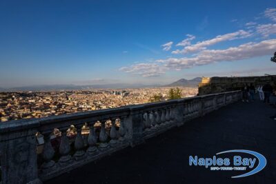 Naples Panoramic Walking Tour: From the Hills to the Center