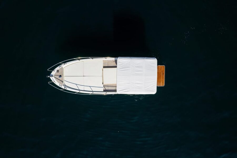 Naples Paradise Boat Tour with Swim, Music & Hidden Gems - Who this boat tour suits best