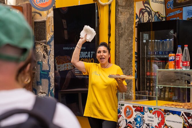 Naples Pizza & Drinks Tour: A Slice of Naples with Eating Europe - Passione di Sofì: pizza montanara and the King Ferdinand love story