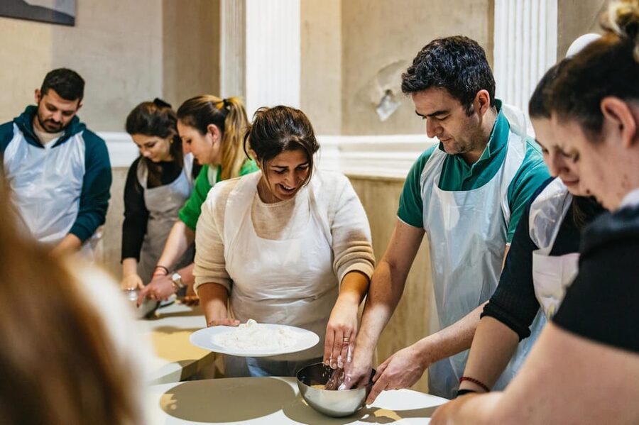 Naples: Pizza-Making Workshop with Drink and Appetizer - Key takeaways before you go