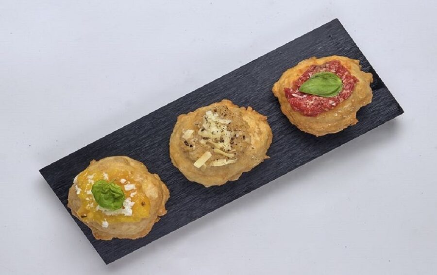 Naples: Pizza tasting gourmet experience - Campania wine pairings, and how to make them work for you