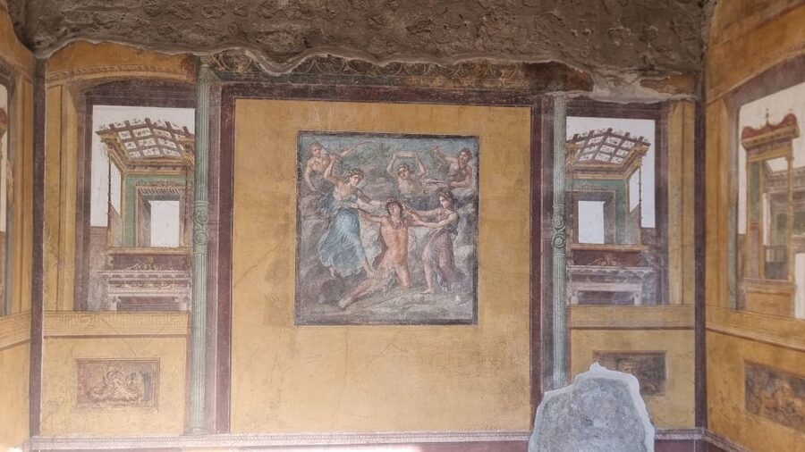 Naples: Pompeii Self Guided Audio Tour - Pompeii in 4 hours: what a self-guided phone tour really means