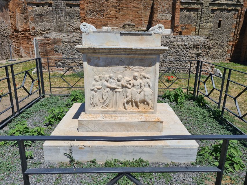 Naples: Pompeii Self Guided Audio Tour - Should you book this Pompeii self-guided audio tour?