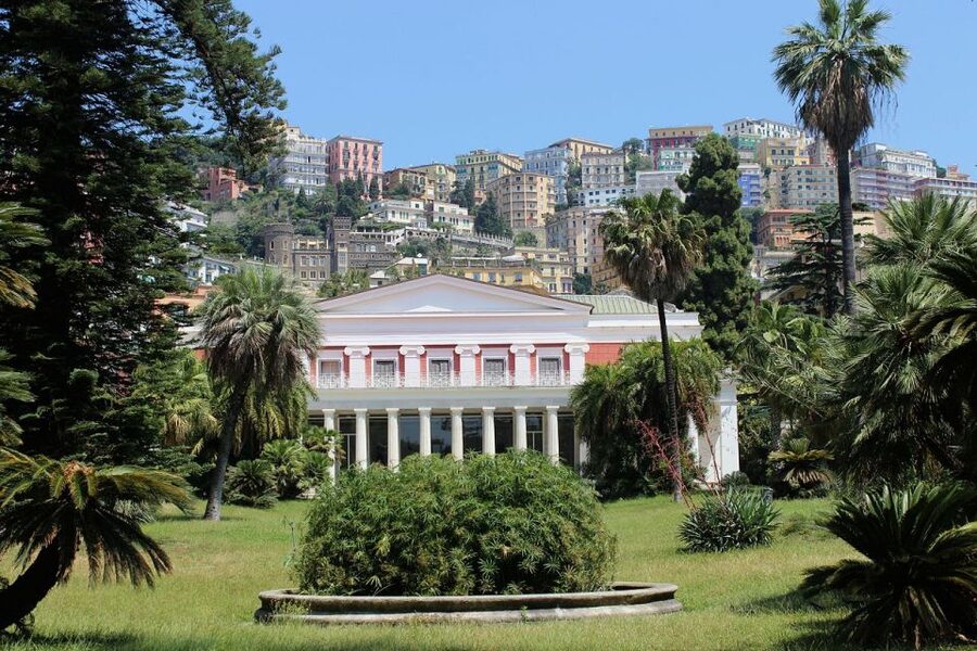 Naples Private 4-Hour Walking Tour - Official guide languages: Spanish, English, Italian