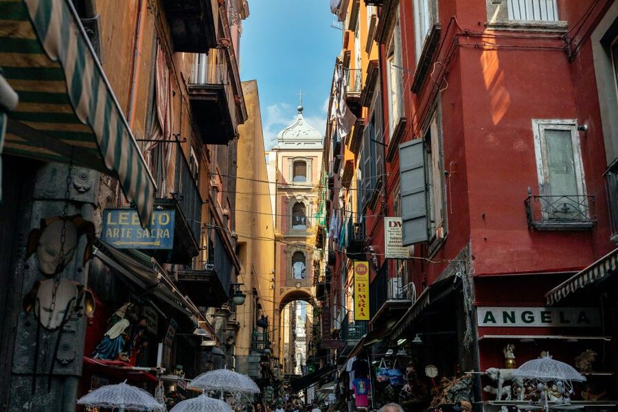 Naples: Private Tour with Locals – Highlights & Hidden Gems - The included local drink or tasting: why it is worth more than an extra stop