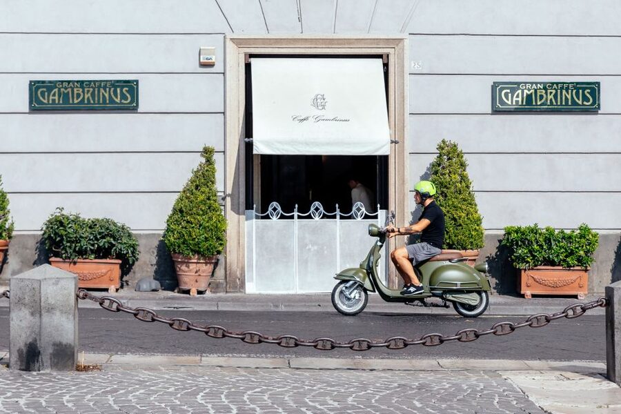 Naples: Private Tour with Locals – Highlights & Hidden Gems - Galleria Umberto: seeing a Naples landmark with context, not just photos