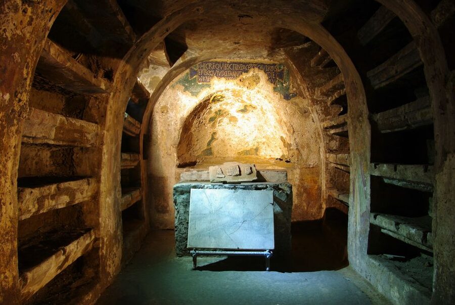 Naples: San Gaudioso Catacombs Guided Tour - Timing and Getting There: Ticket Office Hours and the Elevator Down