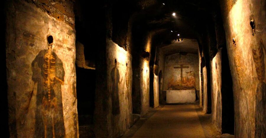 Naples: San Gaudioso Catacombs Guided Tour - Your 45 Minutes Underground: Tomb, Frescoes, and the 5th-Century Core