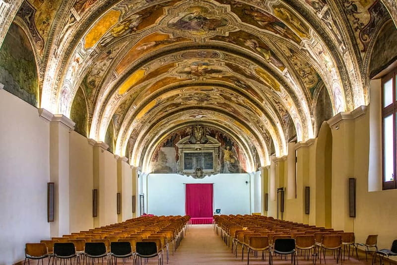 Naples: San Lorenzo Maggiore and Neapolis Sotterrata Ticket - Sisto V Hall frescoes: the art that slows your steps down
