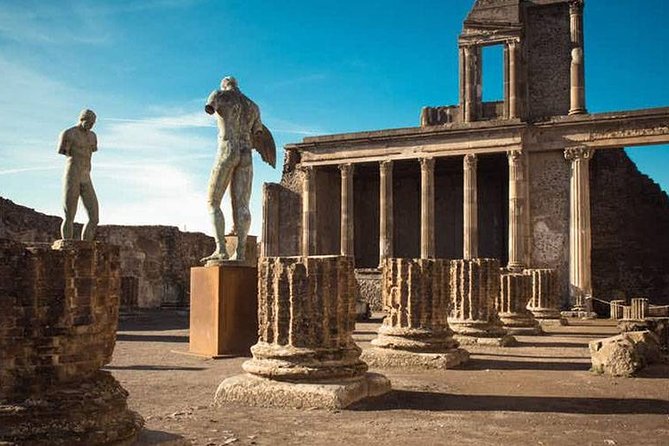 Naples Shore Excursion: Naples City and Pompeii Half Day Sightseeing Tour - Who this tour suits best, and who should think twice