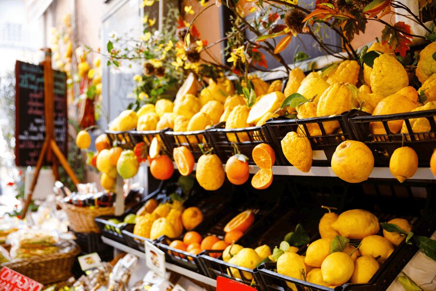 Naples: Sorrento and Pompeii with lunch & tickets included - Sorrento Time: Food Tasting and a Full Hour to Wander Downtown