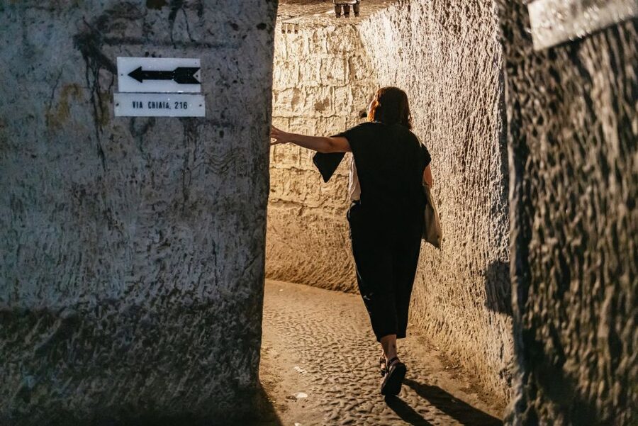 Naples: Spanish Quarters Underground Guided Tour - From Toledo to the Spanish Quarters: Meeting Point and Getting There