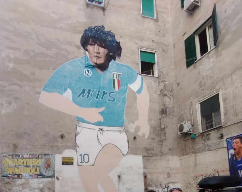 Naples: Spanish Quarters Walking Tour - Rain or shine: how to plan so the 2 hours stay fun