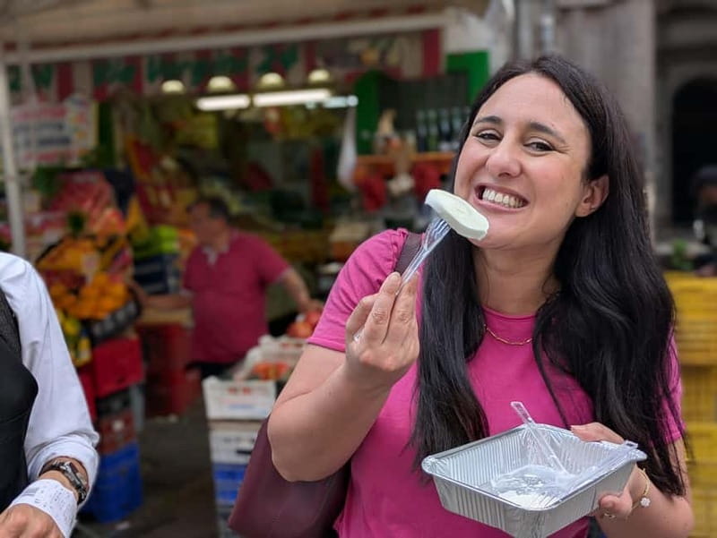 Naples: Street Art, Wine and Food Tasting Walking Tour - The Drinks Part: Wine, Beer, and Limoncello