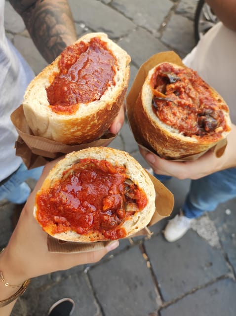 Naples Street Food Scene Tour: Small-Group Tasting Adventure - Via Toledo street food: the warm-up bite in Naples