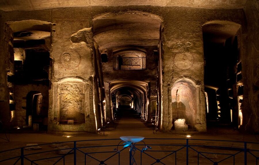 Naples: The Holy Mile 3-Hour Guided Tour - Palazzo San Felice and the palazzi stops: why the walk includes architecture