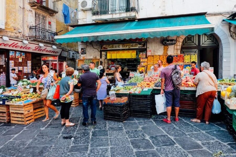Naples: The Spanish Quarters, Street Art and Local Market - Key things to know before you go