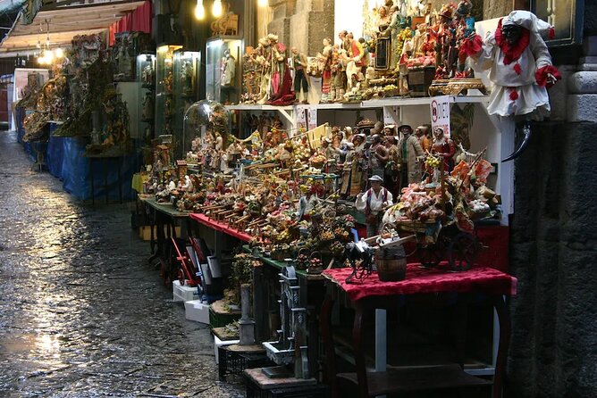 Naples Underground & Highlights Tour – Small Group Experience - Small Group Size, Headsets, And Why Hearing Matters