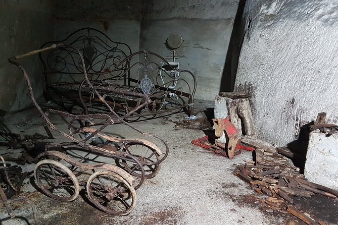 Naples Underground Spanish Quarters with Guide - Finding the Entrance on Vico S. Anna di Palazzo (and Not Getting Stuck)