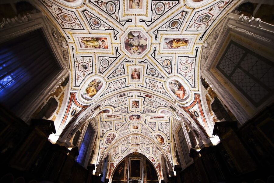 Napoli: Entrance Tickets to Sant'Anna dei Lombardi Complex - Who should book this SantAnna dei Lombardi visit