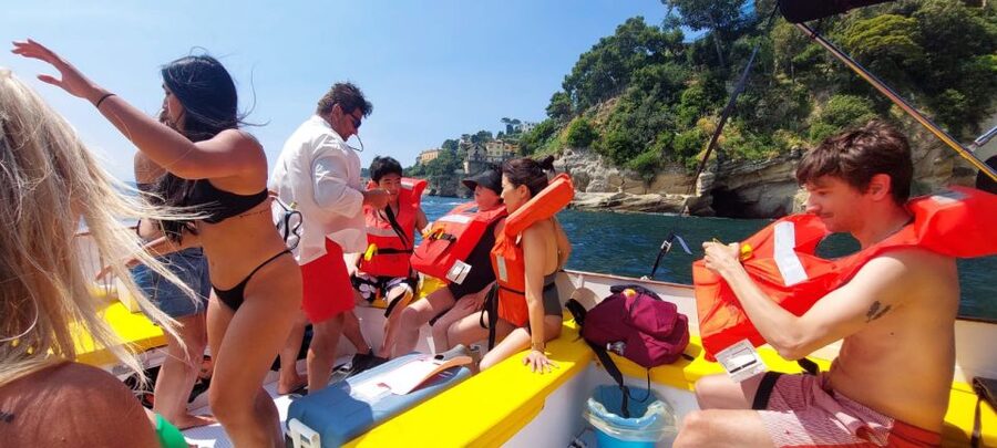 Napoli: Myths & Legends Cruise with Snorkeling - FAQ