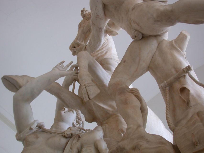 National Archaeological Museum of Naples Private Guided Tour - Pompeii and Herculaneum Finds: Frescoes, Mosaics, and Real Roman Life