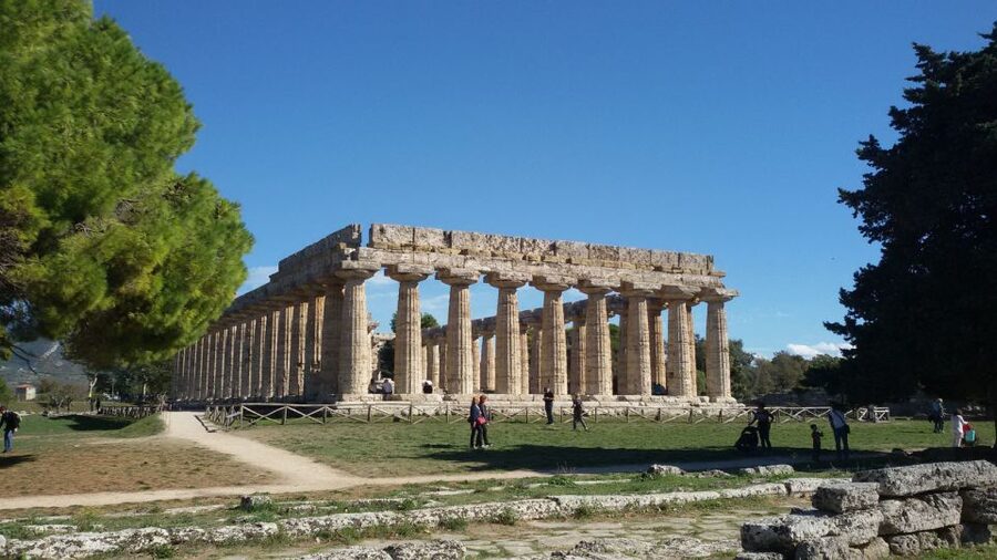 Paestum Tour: Best Preserved Temples in the World (UNESCO) - What a good guide really changes on a temple tour