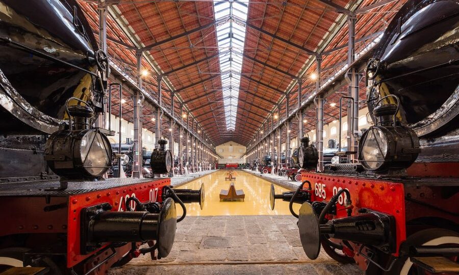 Pietrarsa Railway Museum Guided Tour & Transfer - Getting there the easy way, train transfers from Naples or Pompeii
