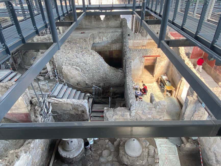 Pompei: the Latest Discoveries with your Archaeologist - The Forum Bath House reopening, where preservation becomes visible