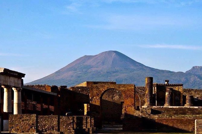 Pompeii: 2 Hour Private Tour with an Archeologist Guide - How a 2-Hour Private Tour Changes Your Pompeii Visit