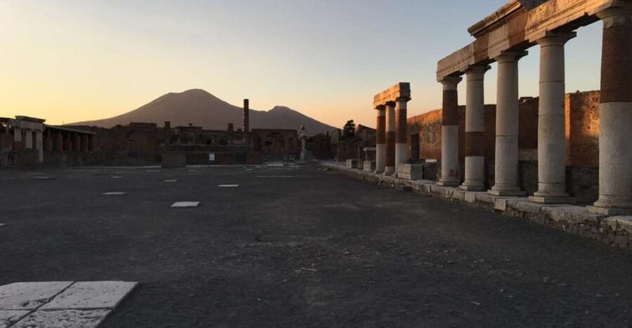 Pompeii: Afternoon to Sunset Guided Tour with Ticket - Key points before you go