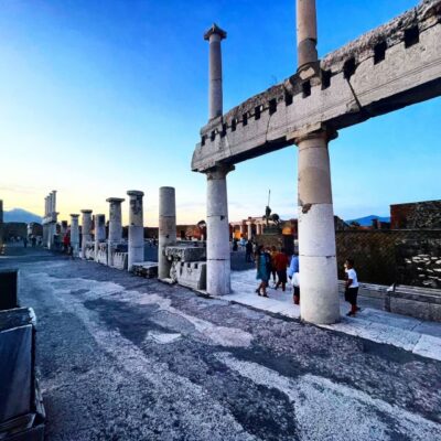 Pompeii and House of Vettii Guided Tour