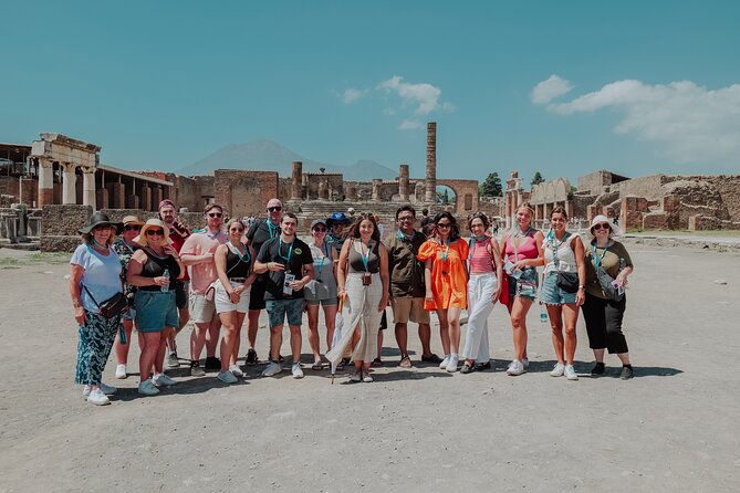 Pompeii and Mount Vesuvius Small Group Tour - Meeting point and how the day flows from start to finish