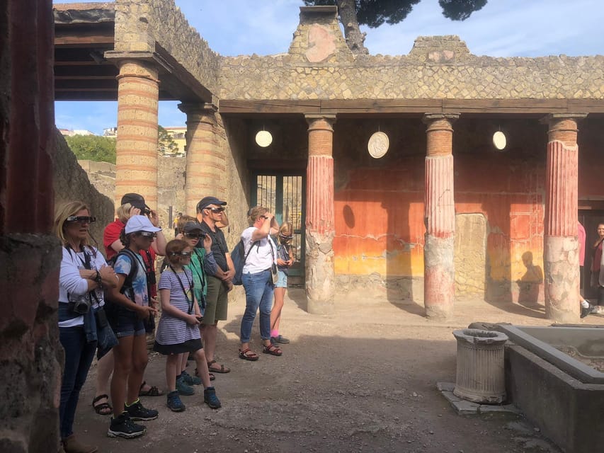 Pompeii: AR Glasses Augmented Reality Tour - How the tour assistant makes the difference on a site like Pompeii