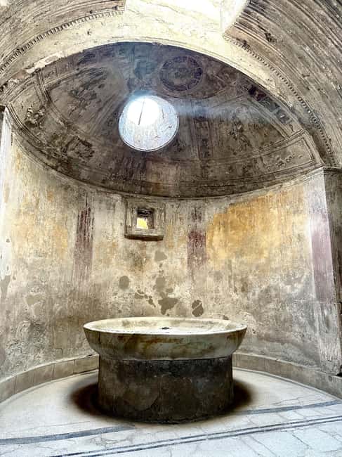 Pompeii: Archeological Tour & Wine Tasting at Mt. Vesuvius - Who should book this Pompeii and wine tour