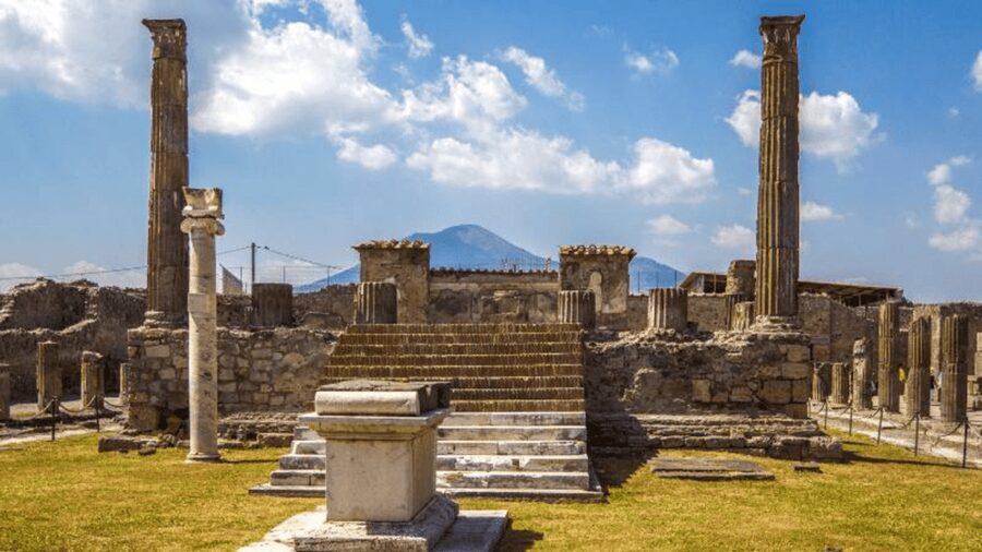 Pompeii Audioguide - TravelMate app for your smartphone - Why this Pompeii audioguide works better than you think