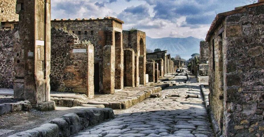 Pompeii: Day Tour of Pompeii and Vesuvius with Bus Transfer - Key Highlights That Actually Matter