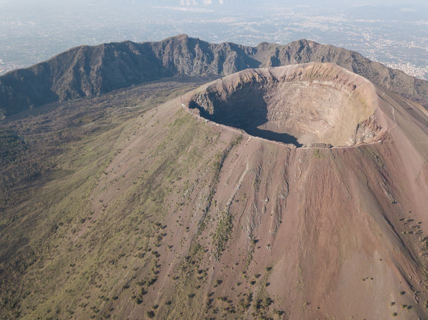 Pompeii: Day Tour of Pompeii and Vesuvius with Bus Transfer - How This 6-Hour Combo Fits Together