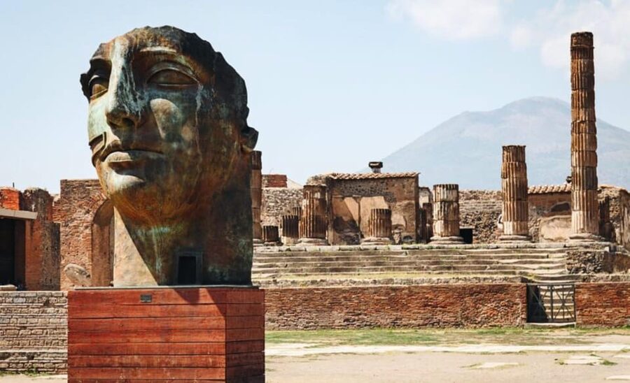 Pompeii: Entry Ticket & Guided Tour with an Expert Historian - Key Points You’ll Notice Right Away