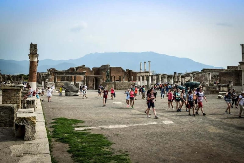 Pompeii: Group Tour with an Archeologist Guide - Key things that make this Pompeii guide tour worth your time