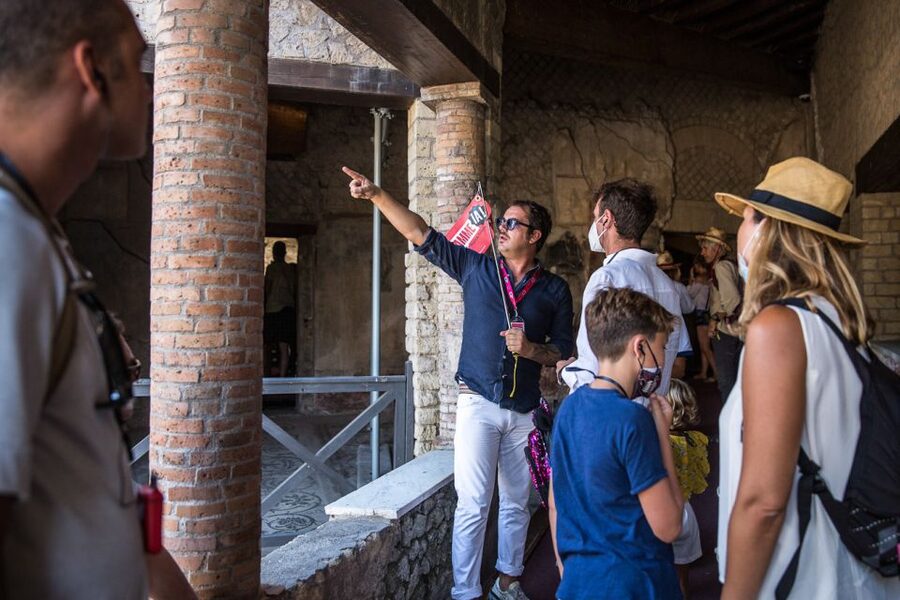 Pompeii: Guided Tour and Skip-the-Line Ticket - The plaster casts: the tragedy becomes personal