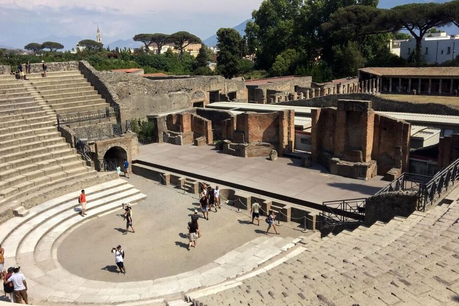 Pompeii: Guided Walking Tour with Entrance Ticket - Meeting point game plan at Hotel Vittoria, Via Mare (10:50 a.m.)