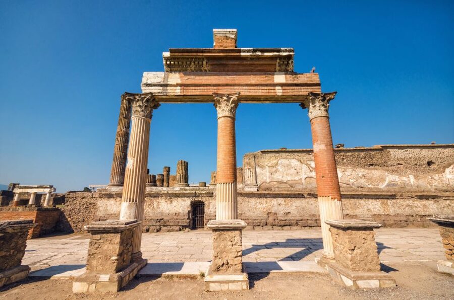 Pompeii: Private Tour with an Archaeologist - Pompeii’s West Walk, With a Real Archaeology Story