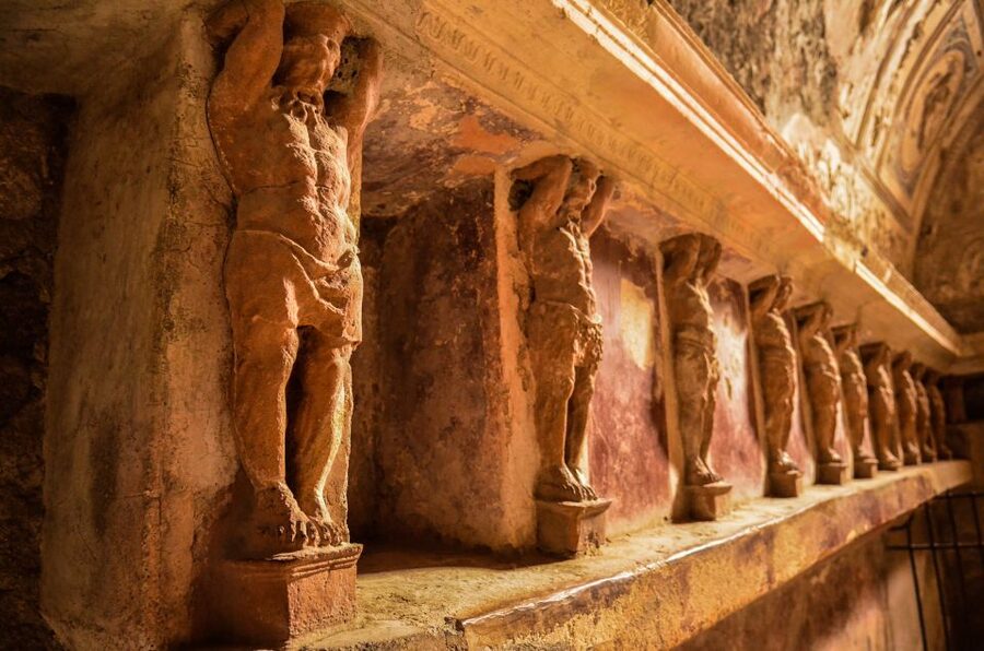 Pompeii: Private Tour with an Archaeologist - House of Menander, House of the Faun, and the Vettii Family Story