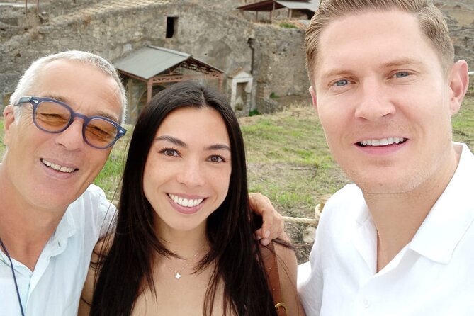Pompeii private tour with expert guide in archaeology - Why a private Pompeii archaeology guide is worth the price