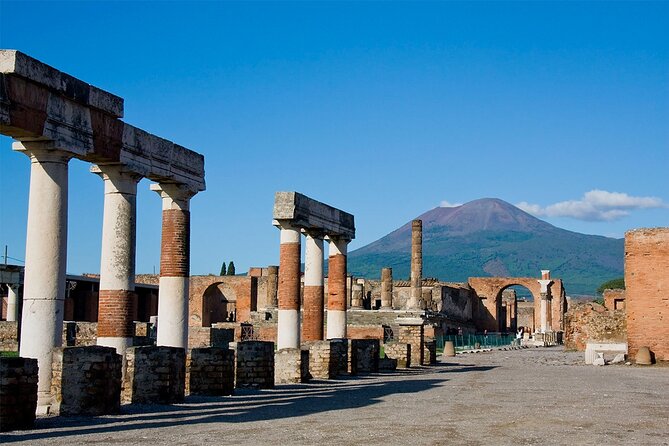 Pompeii private tour with expert guide in archaeology - Cost and what you really get for the group price