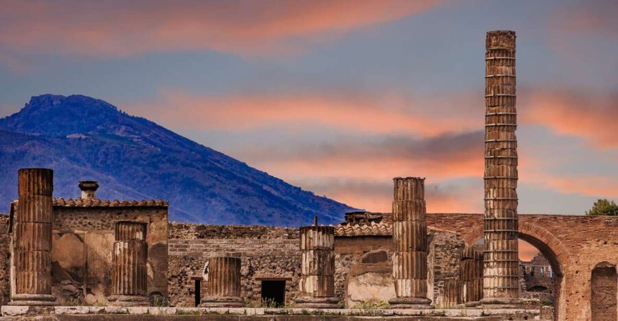Pompeii: Skip-the-line-Ticket and Guided Tour - Forum time: where politics, business, and daily chatter happened
