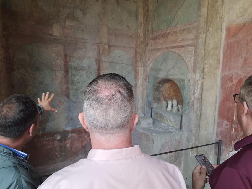 Pompeii: Skip-the-Line Tickets and Tour with Archaeologist - Should you book Raphael Tours & Events for Pompeii?
